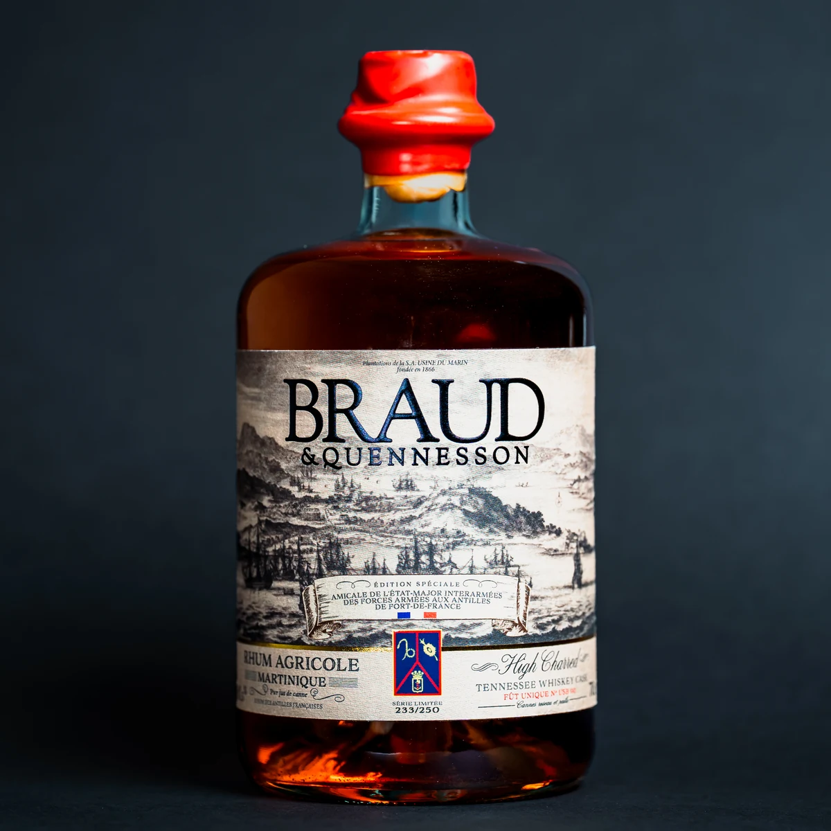 Bouteille de rhum FAA 61,5° Braud & Quennesson, édition Forces armées aux Antilles
